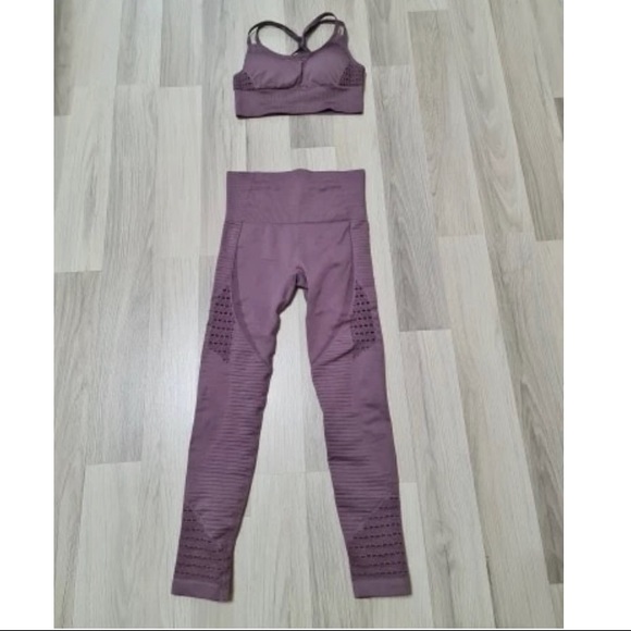 Taupe Women’s Gym Set - Picture 2 of 2